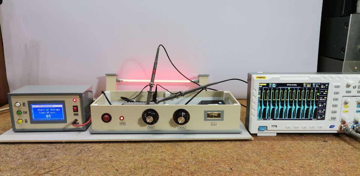 https://www.electronicwings.com/storage/ProjectSection/Projects/34154/how-to-make-original-plasma-rife-machine/detailed-description/Oscilloscope.jpg